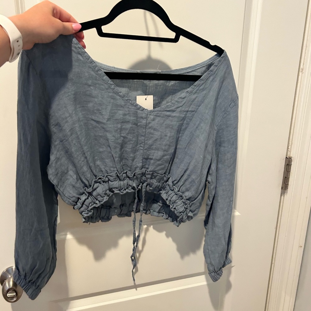 Boutique cropped denim shirt